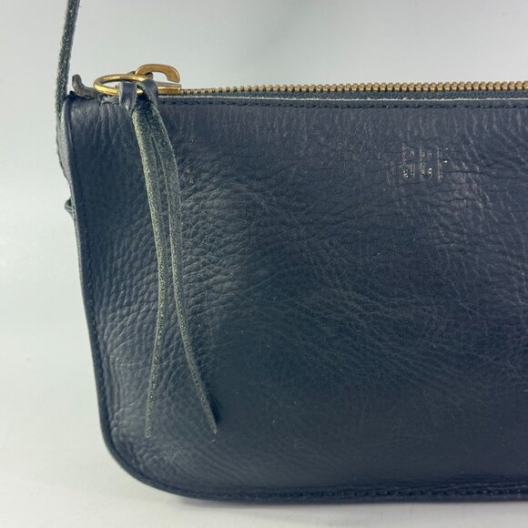 Madewell Simple Black Leather Slim Crossbody Bag - Picture 2 of 15